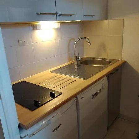 Апартаменти Tres Beau T2 Cavaliere Avec Terrasse Proche Ле-Лаванду